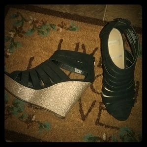 Elle black and gold glitter wedge heel